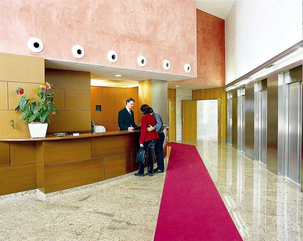 Hotel Porta de Gallecs Mollet del Vallès Interior foto